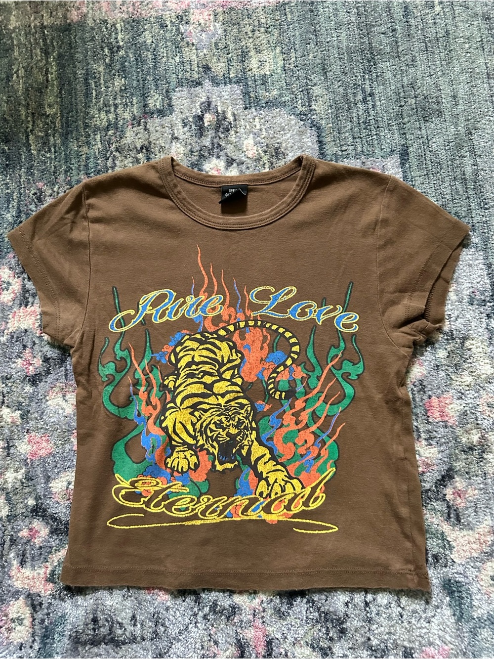 Urban Outfitters Brown Graphic Crop Baby Tee with Yellow Tiger Cute Streetwear L